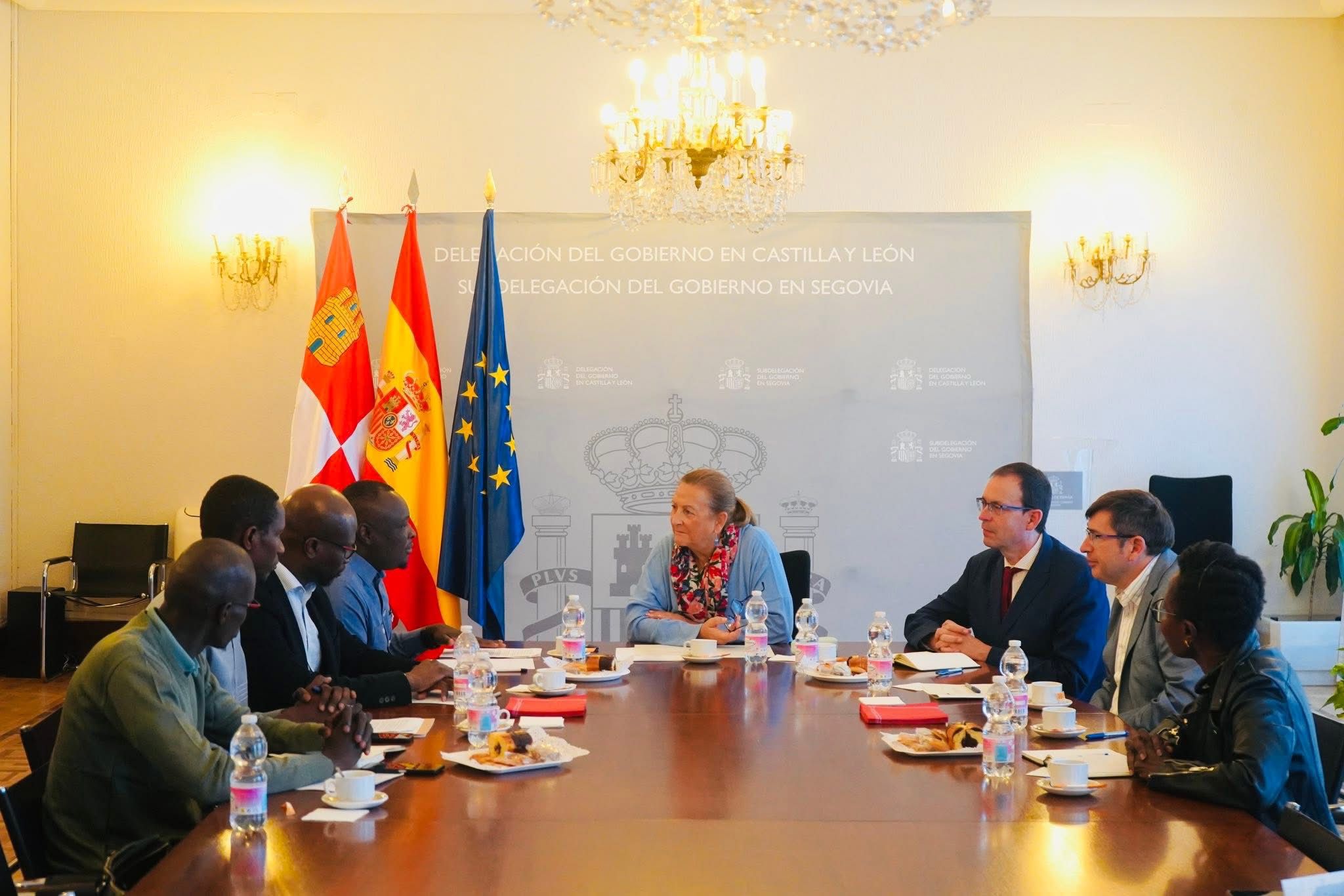 Le Secrétaire d’État chargé des Sénégalais de l’Extérieur, Monsieur Amadou Chérif Diouf, effectue une visite officielle en Espagne.
