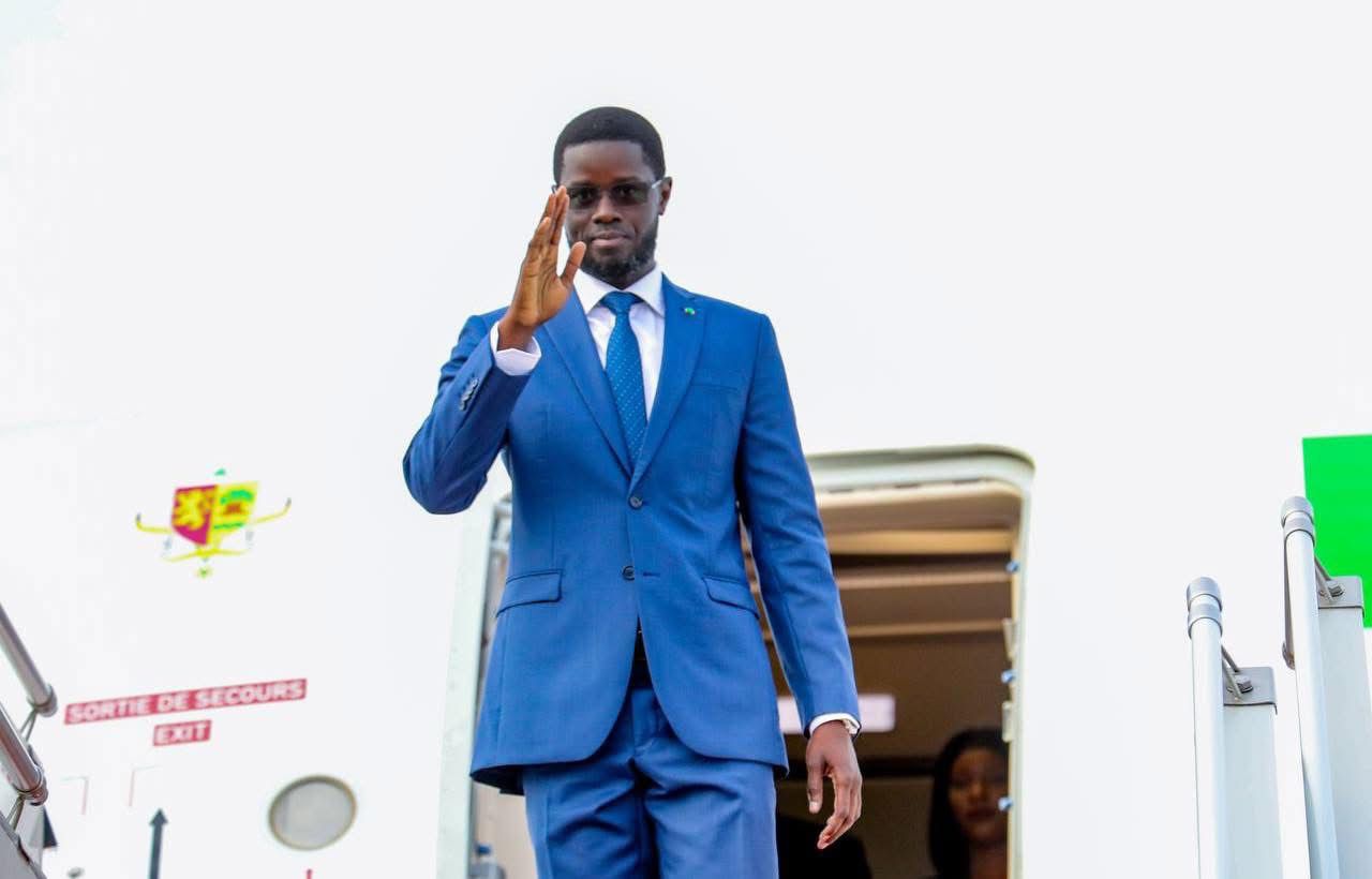 e Président de la République, Bassirou Diomaye Faye, a quitté Dakar ce jour à destination de Madrid, dans le cadre d’une visite officielle au Royaume d’Espagne prévue du 24 au 26 mars 2026